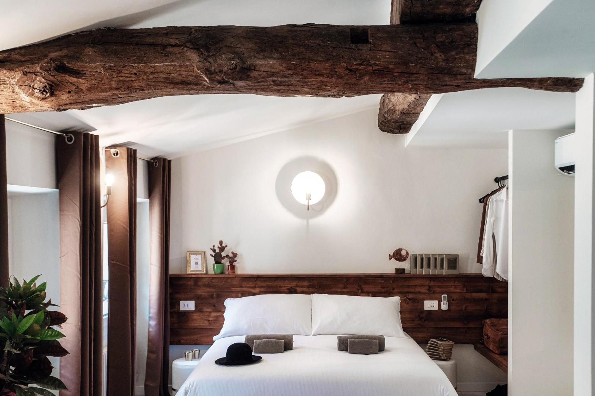 Appartement Sahara & Amazzonia Luxury Rooms- The House Of Travelers Como
